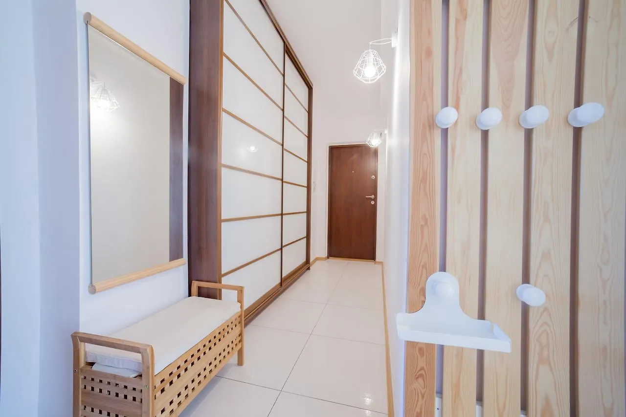 Apartments Grace Warsaw By Renters 0*,